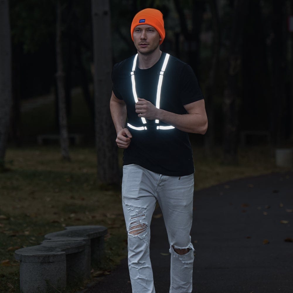 AYKRMHIVIS Reflective Running Vest Adjustable